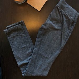 Grey workout leggings